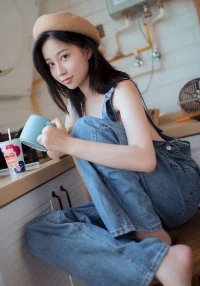 女集中营电影国语观看