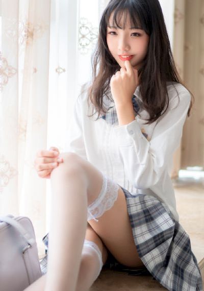 放荡艳妇的疯狂呻吟中文视频