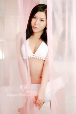笼中女囚电影